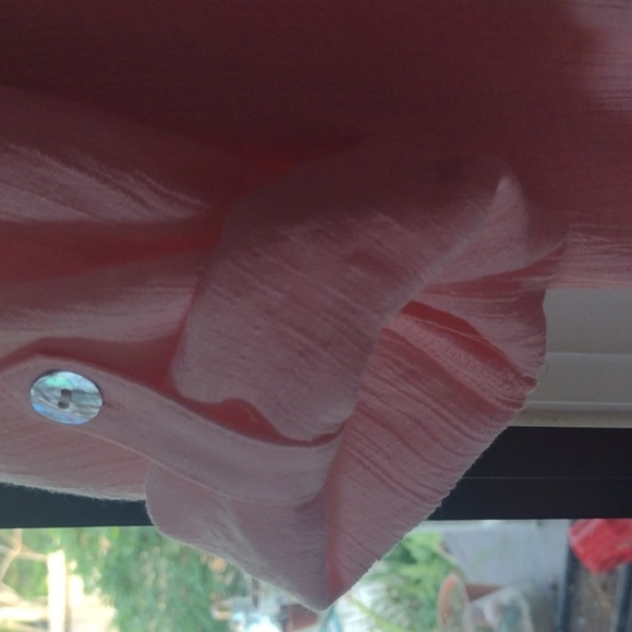 Light pink button down shirt - Picture 3 of 4